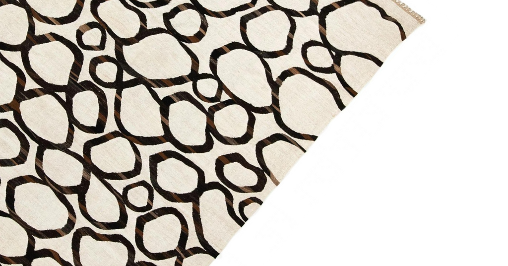 Introduction to Black and White Rugs