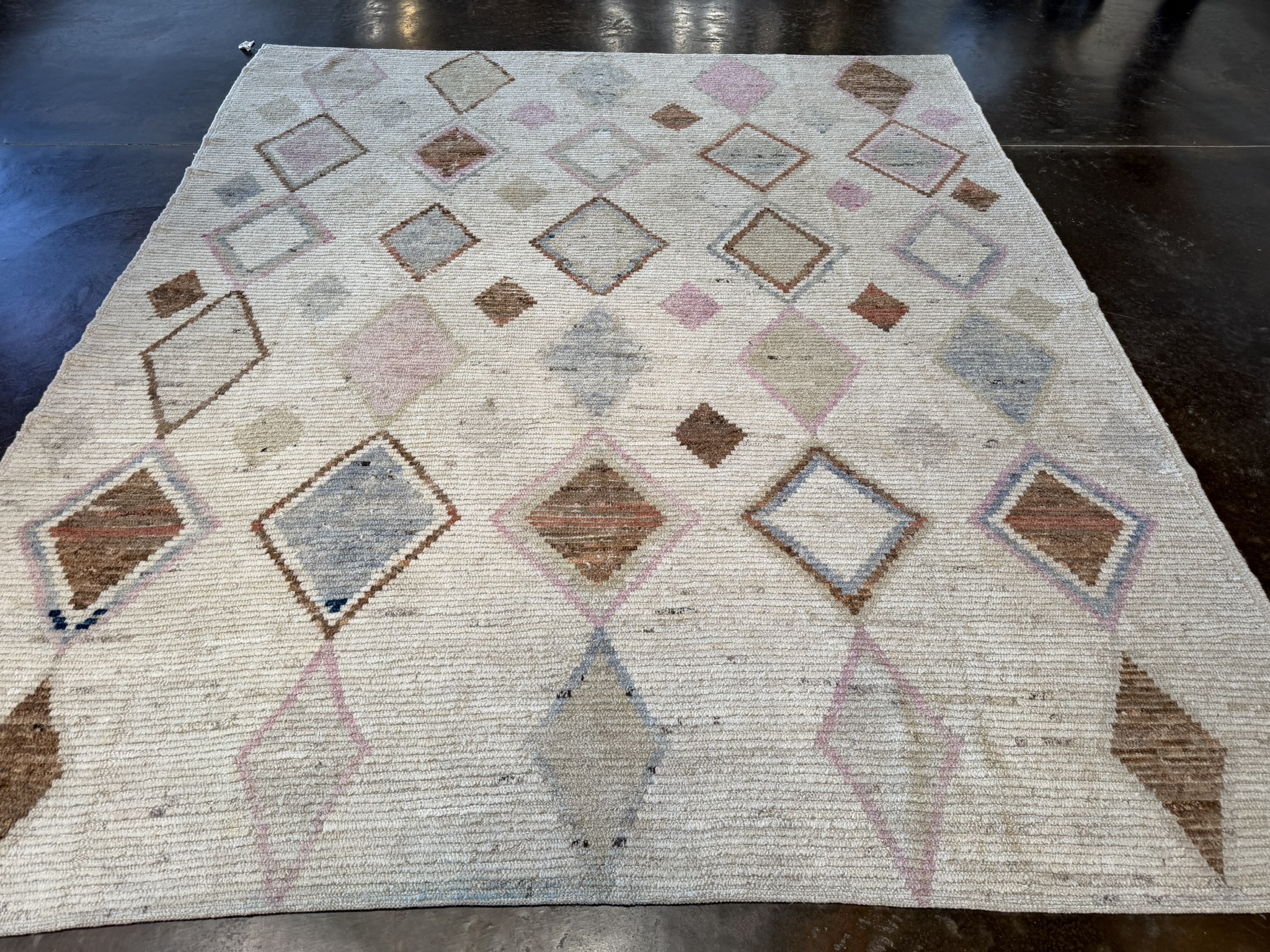 modern-beni-rug-8ft2in-by-9ft8in (1)