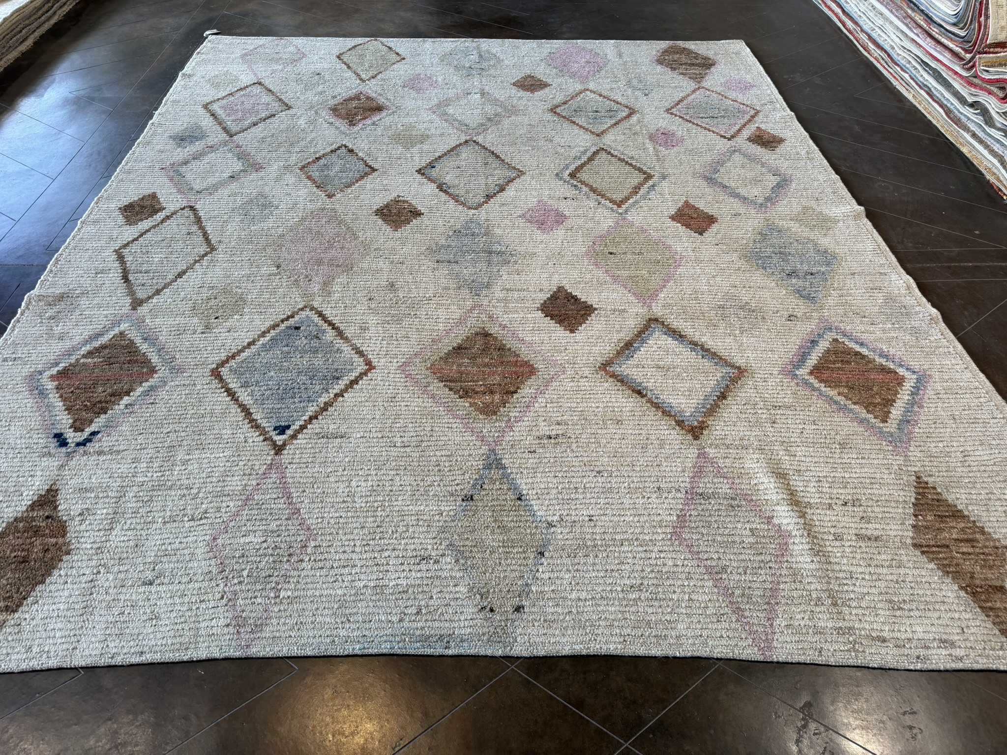 modern-beni-rug-8ft2in-by-9ft8in (5)