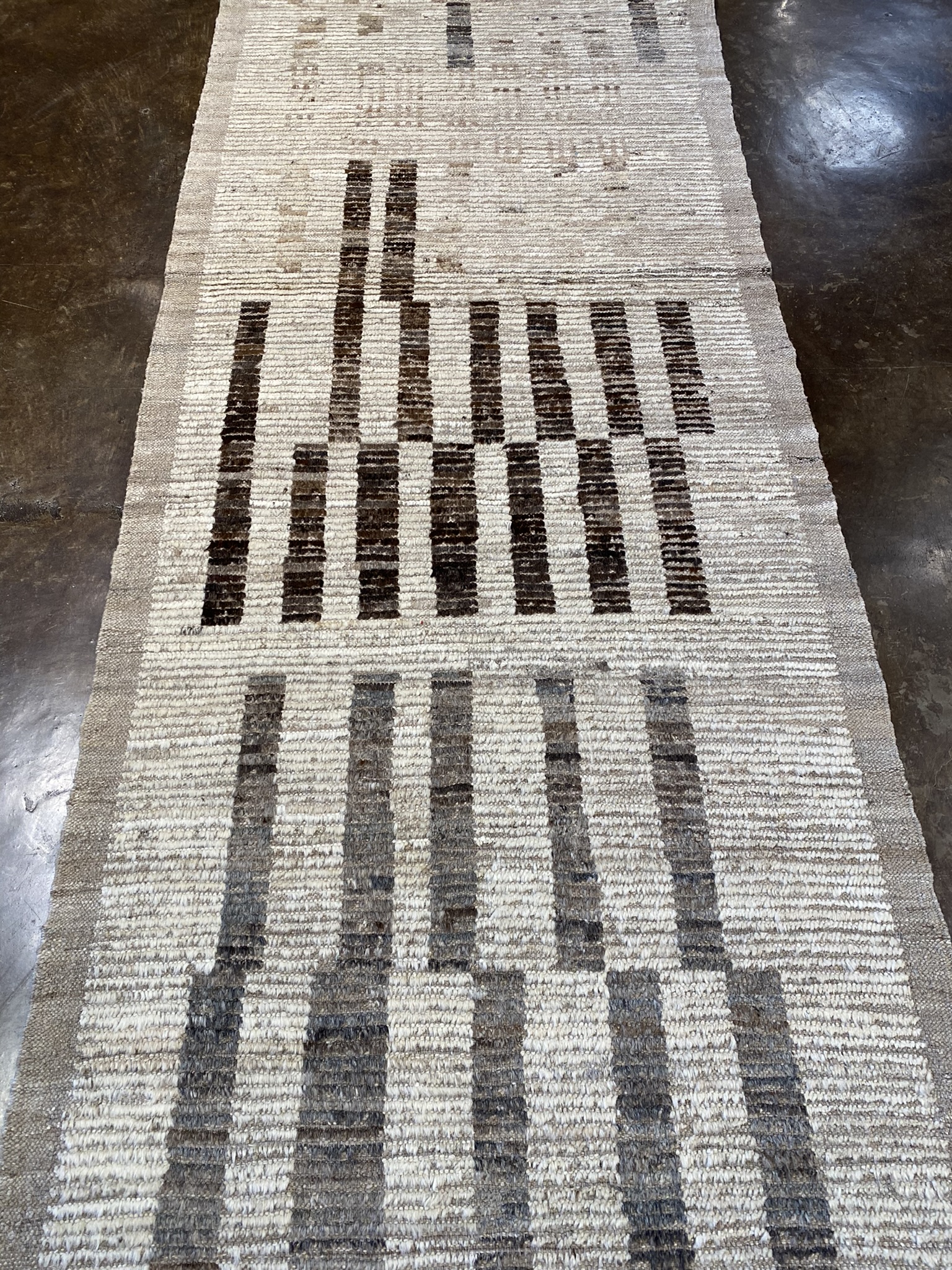 modern-beni-3ft2in-by-9ft7in (4)