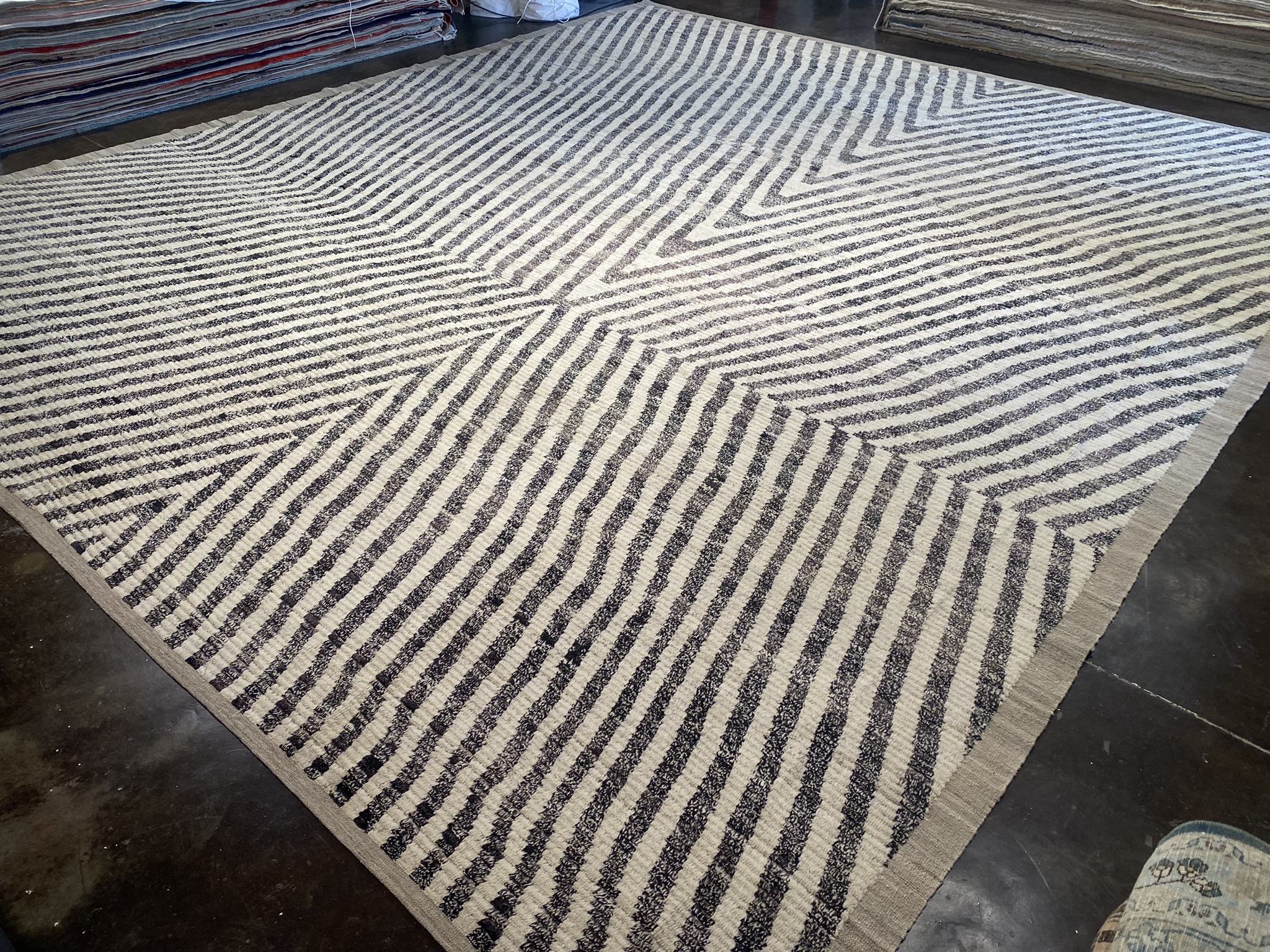 mongolian-collection-15ft6in-by-17ft8in (4)