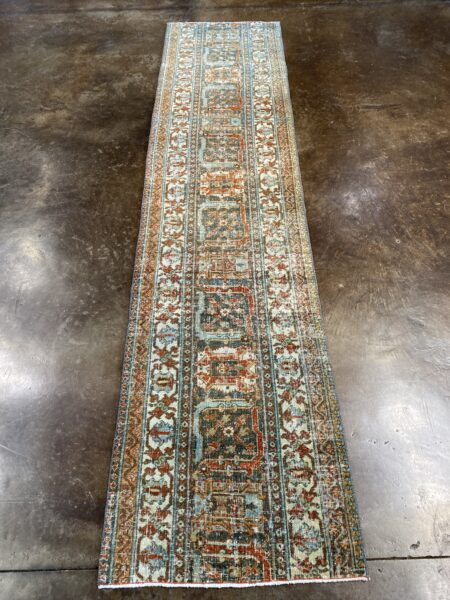 ANTIQUE JOSHAGAN  2'3" x 9'6"
