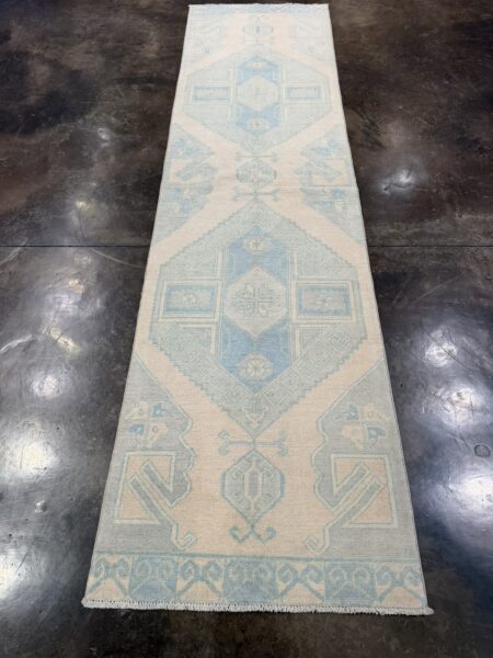 MODERN OUSHAK  2'7" x 9'9"