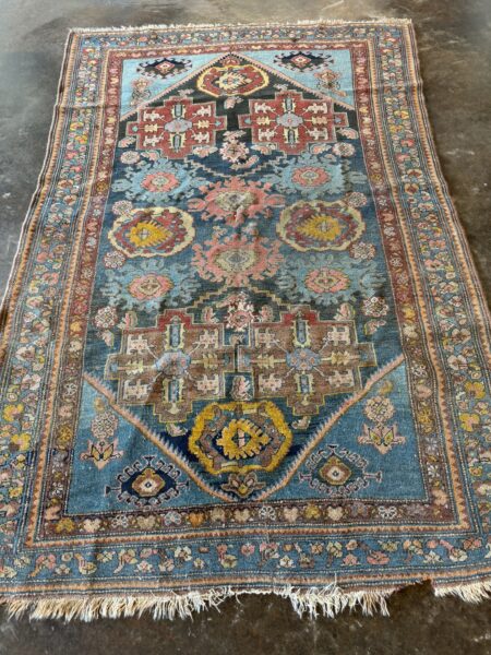 ANTIQUE NW PERSIAN  4'3" x 6'2"